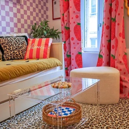 Duplex Colore Pop Vintage Port De * La Rochelle (Charente-Maritime)